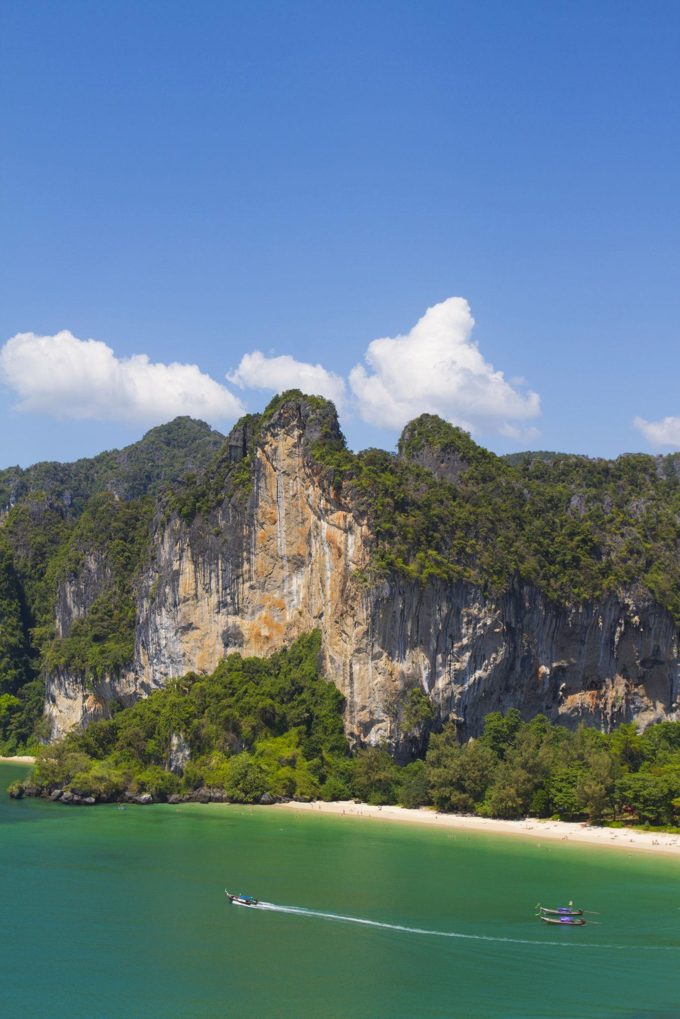  Krabi – Nature, Cliffs & Calm Vibes
