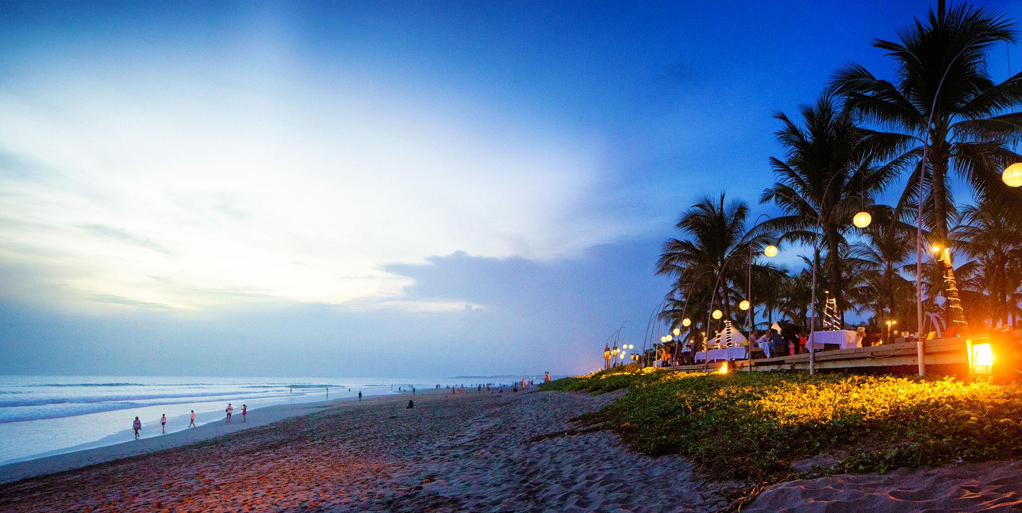 Seminyak – Beach + Luxury + Cafes