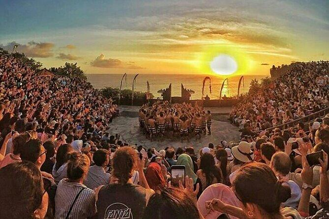  Uluwatu – Cliffs, Views & Hidden Beaches