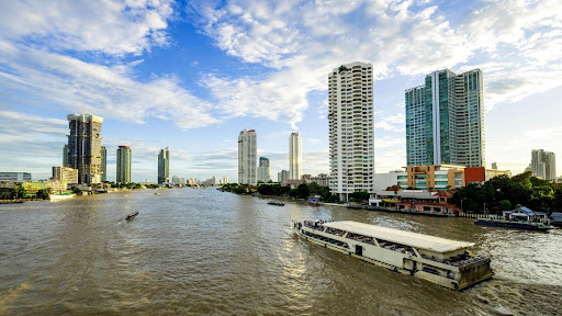  Bangkok – The Heartbeat of Thailand